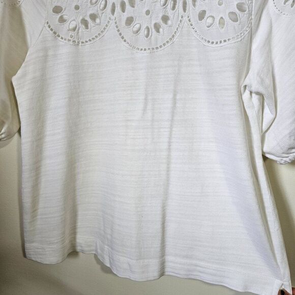 EUC LIKE NEW LOFT WHOTE CUT OUT ANGLAISE TOP SIZE SMALL - Picture 7 of 15